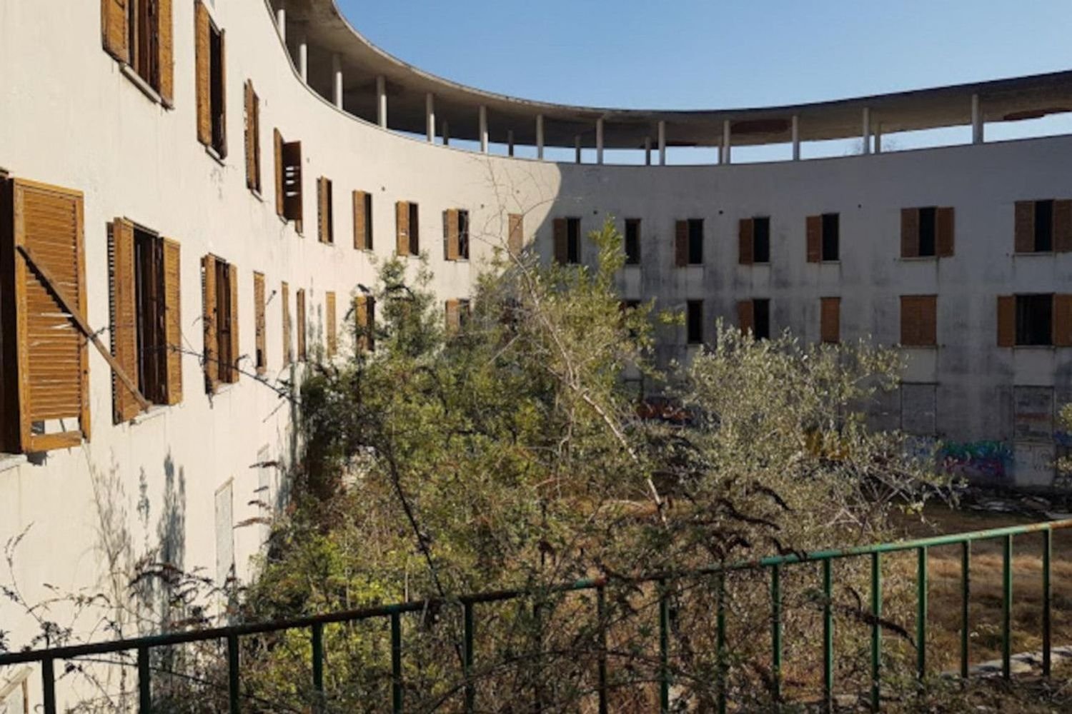  بناية في Casale Corte Cerro, Italy 3391متر مربع رقم 374871