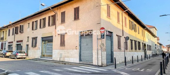 70m² Commercial property in Inveruno, Italy No. 180807 2