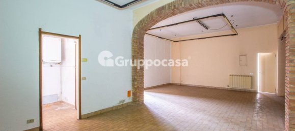 70m² Commercial property in Inveruno, Italy No. 180807 34