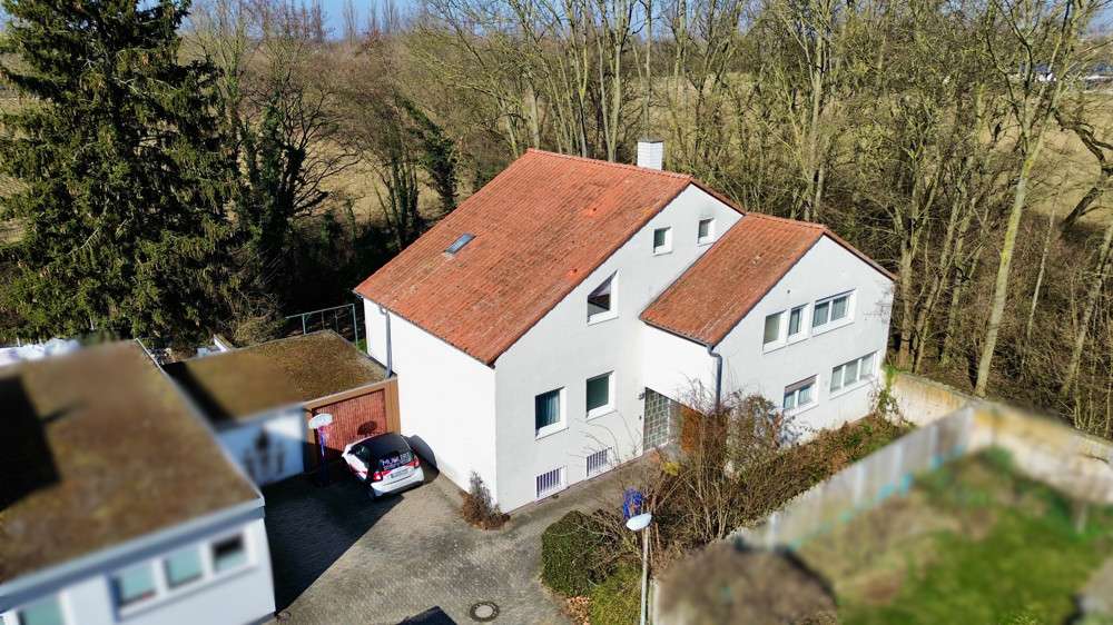 7 غرف نوم منزل في Ludwigshafen am Rhein, Germany رقم 24438