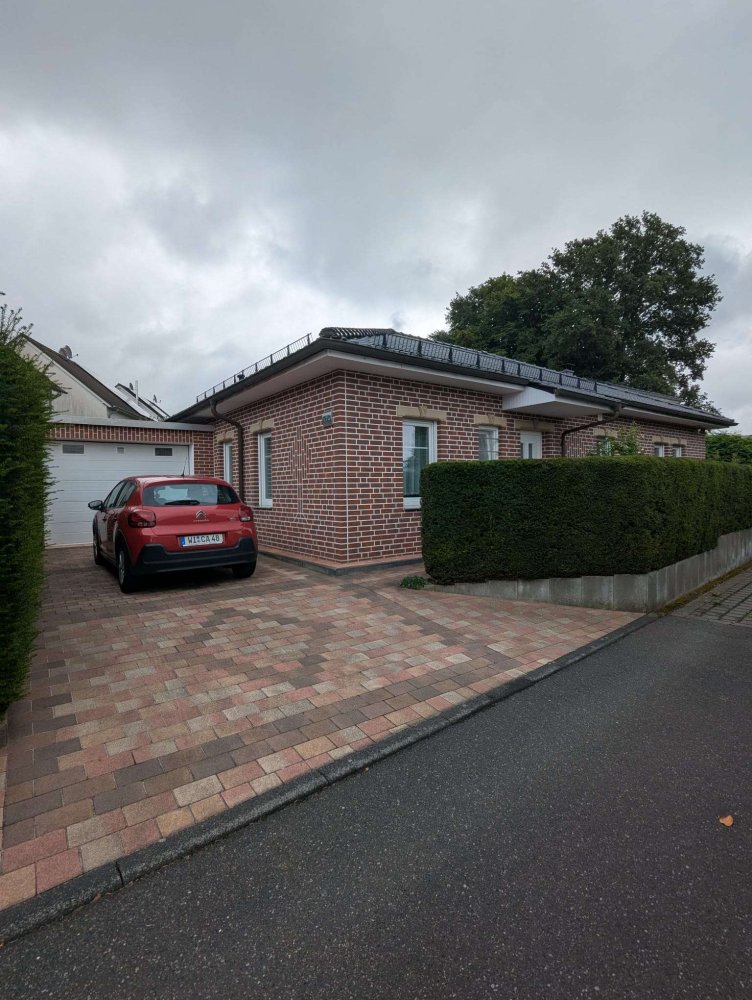 3 غرف نوم بنغالو في Solingen, Germany رقم 219484