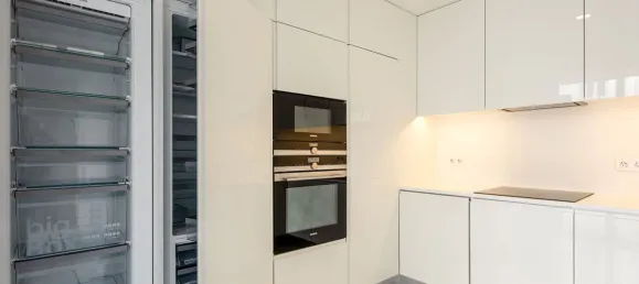 4 rooms Apartment in Lisbon, Portugal No. 138089 9