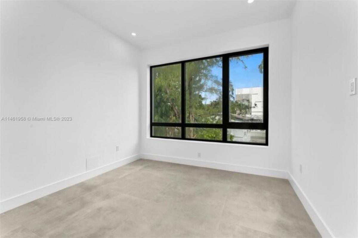 4 bedrooms House in Miami, USA No. 199289