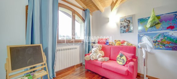 Apartamento de 3 habitaciónes en Sumirago, Italy No. 305179 13