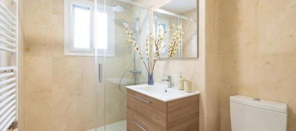 Apartamento de 3 dormitorios en Fuengirola, Spain No. 205151 39