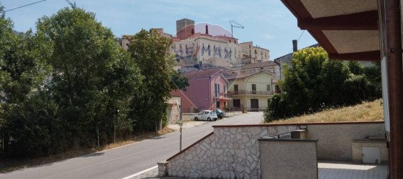 Casa de 4 dormitorios en Castel di Ieri, Italy No. 347983 48