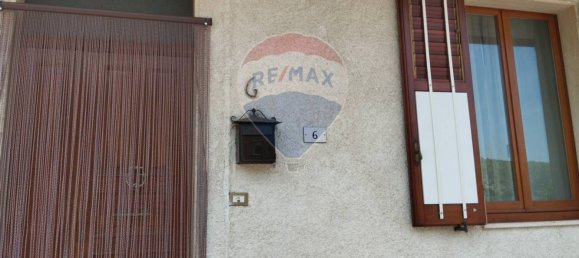 Casa de 4 dormitorios en Castel di Ieri, Italy No. 347983 3