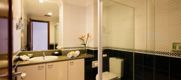 Apartamento T2 em District 1, Vietnam N.º 13869 8