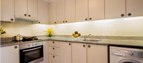 Apartamento T2 em District 1, Vietnam N.º 13869 5