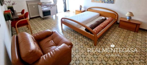 Apartamento de 2 dormitorios en Abbiategrasso, Italy No. 101841 21