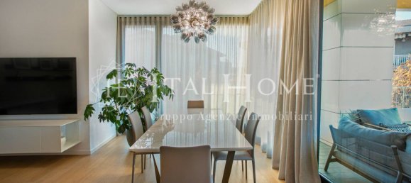 Apartamento de 4 dormitorios en Bergamo, Italy No. 370124 10