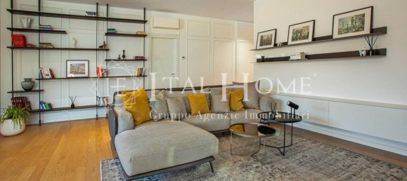 Apartamento de 4 dormitorios en Bergamo, Italy No. 370124 9