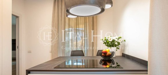 Apartamento de 4 dormitorios en Bergamo, Italy No. 370124 24