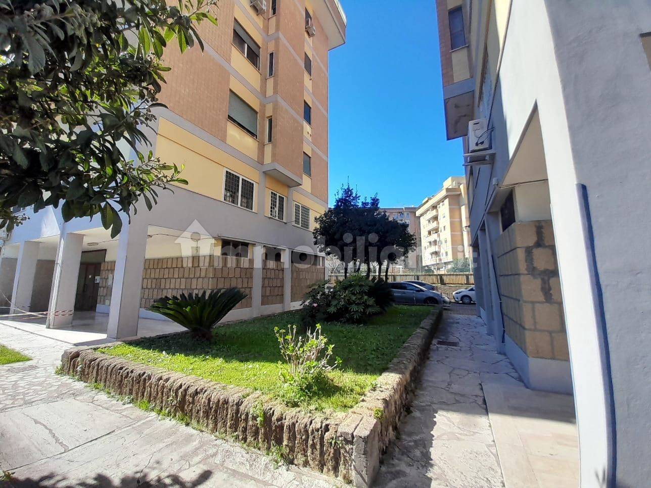 Apartamento de 1 dormitorio en Rome, Italy No. 207471