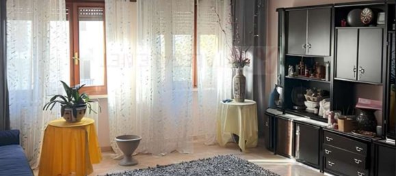 Apartamento T4 em Mortara, Italy N.º 361418 11