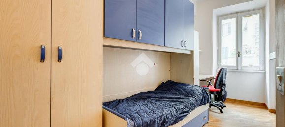 Квартира с 3 комнатами в Рим, Италия № 26353 21