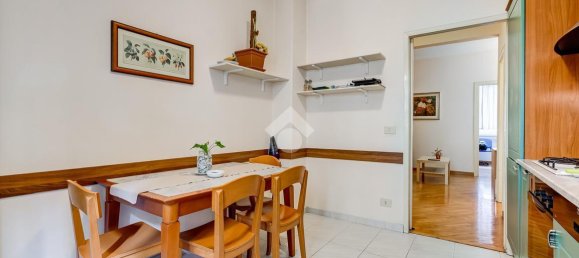 Квартира с 3 комнатами в Рим, Италия № 26353 7