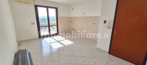 2 Schlafzimmer Wohnung in Montevarchi, Italy, Nr. 52098 7