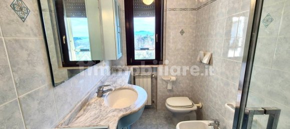 2 Schlafzimmer Wohnung in Montevarchi, Italy, Nr. 52098 19