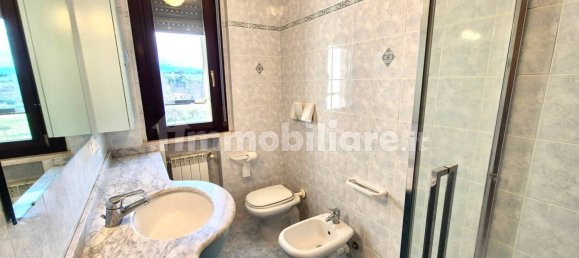 2 Schlafzimmer Wohnung in Montevarchi, Italy, Nr. 52098 20