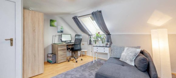 3-salle Maison de ville à Stormarn, Germany No. 21437 8