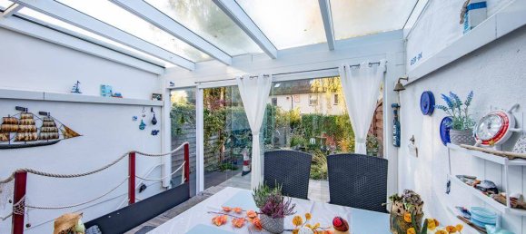 3-salle Maison de ville à Stormarn, Germany No. 21437 11