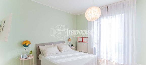 3غرفة شقة في Magenta, Italy رقم 274834 4