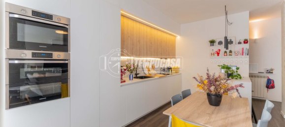 3غرفة شقة في Magenta, Italy رقم 274834 19