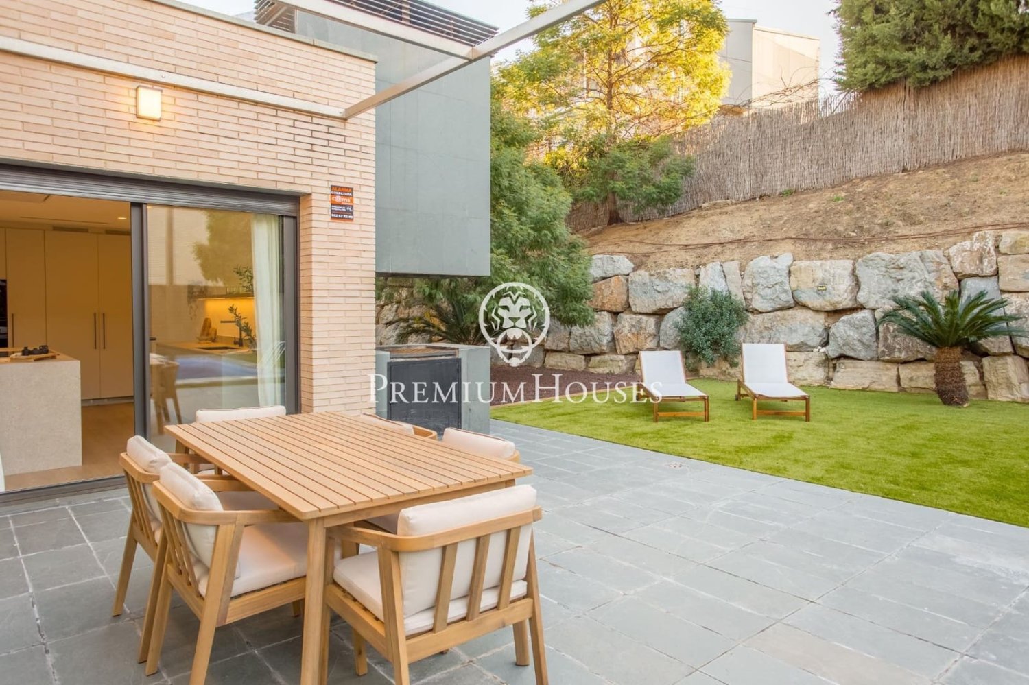 Casa T4 em Barcelona, Spain N.º 252247