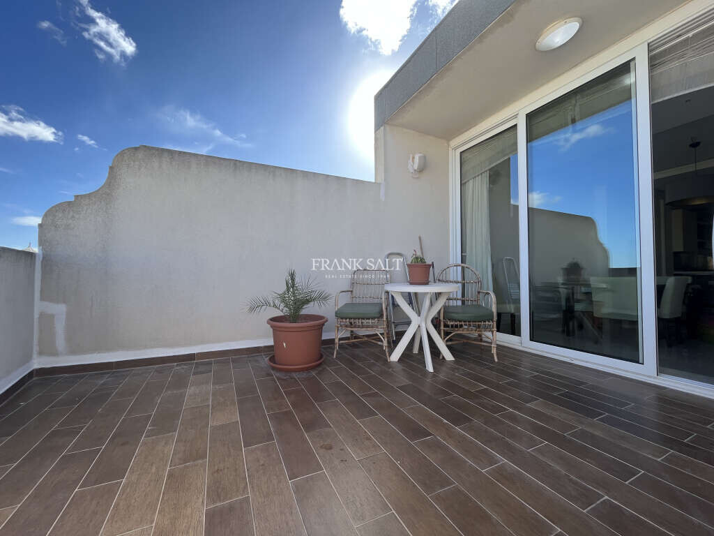 Apartamento T3 em Siggiewi, Malta N.º 6981