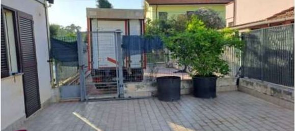 Casa de 8 divisões em Latina, Italy N.º 81994 22