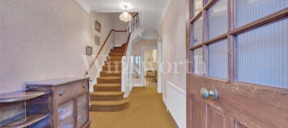 3 bedrooms House in London, United Kingdom No. 3673 2