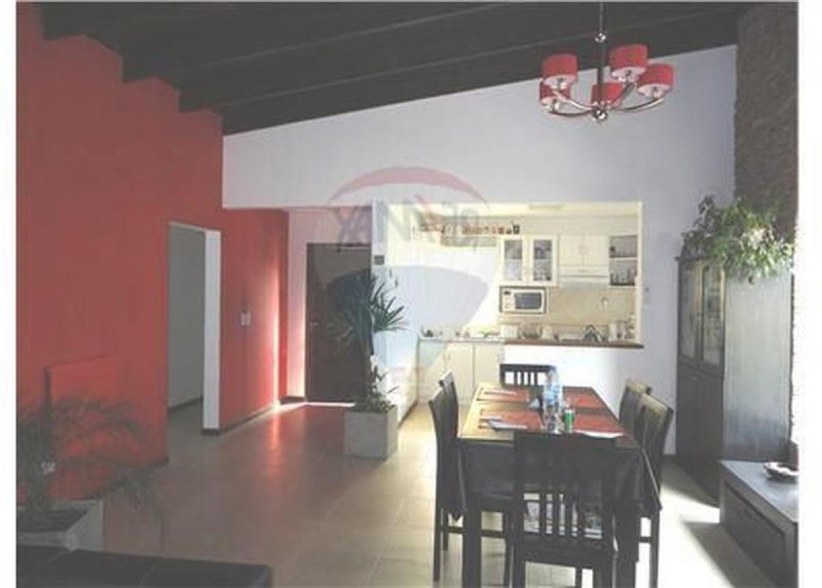 3 غرف نوم منزل في Berazategui, Argentina رقم 76133