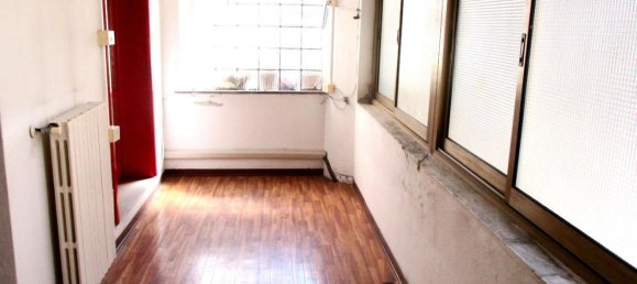 6 rooms Apartment in Pontedera, Italy No. 215966 7