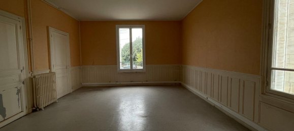 Casa de 4 dormitorios en Soissons, France No. 213599 3