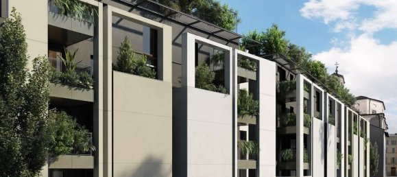 3 rooms Apartment in Parma, Italy No. 40818 2