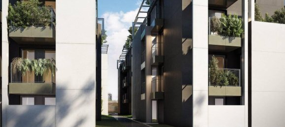 3 rooms Apartment in Parma, Italy No. 40818 10