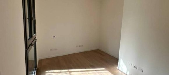 3 rooms Apartment in Parma, Italy No. 40818 20