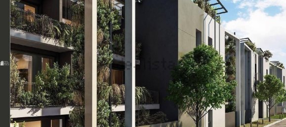 3 rooms Apartment in Parma, Italy No. 40818 3