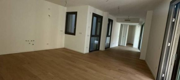 3 rooms Apartment in Parma, Italy No. 40818 21