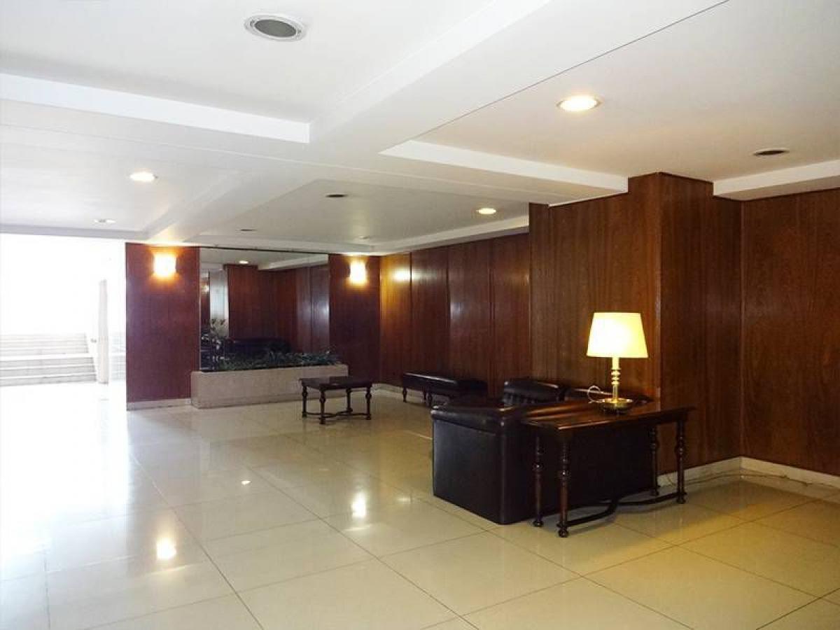 3 bedrooms Apartment in Buenos Aires, Argentina No. 82143