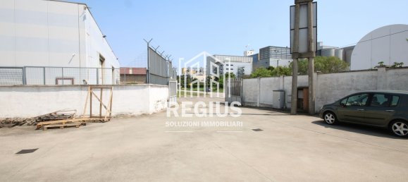 Almacén en Venice, Italy 3888 m² No. 286405 12