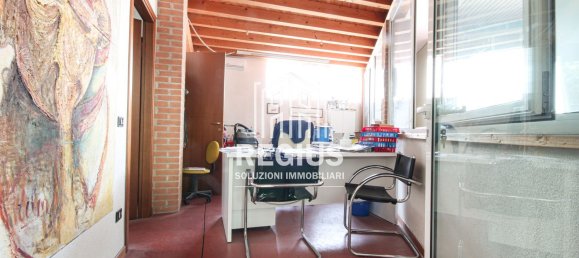 Almacén en Venice, Italy 3888 m² No. 286405 16