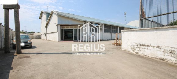 Almacén en Venice, Italy 3888 m² No. 286405 14