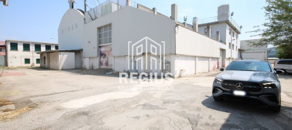 Almacén en Venice, Italy 3888 m² No. 286405 18