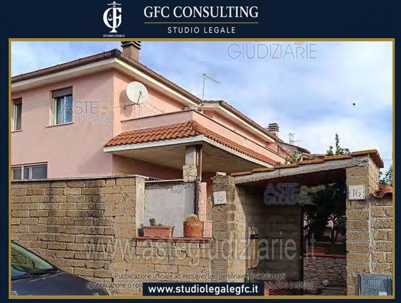 5 bedrooms Apartment in Rome, Italy No. 400207