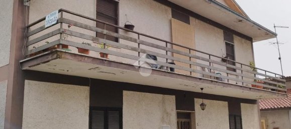 Casa de 10 divisões em Fontana Liri, Italy N.º 154592 3