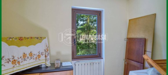 3 bedrooms House in Varese, Italy No. 292652 8