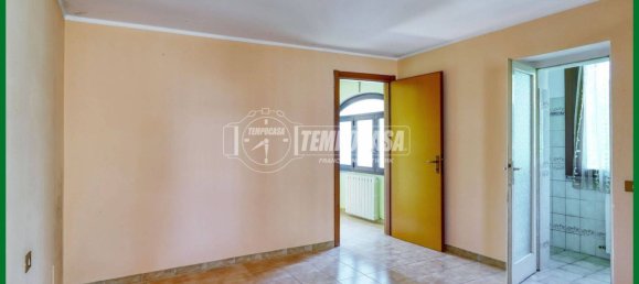 3 bedrooms House in Varese, Italy No. 292652 18