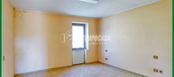 3 bedrooms House in Varese, Italy No. 292652 17